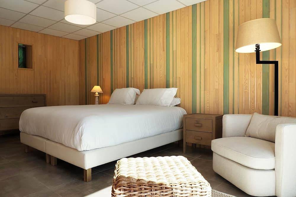 Apartamento entero, Charming house in Porspoder with outdoor pool – Near beaches & quiet setting in Porspoder, Región de Brest