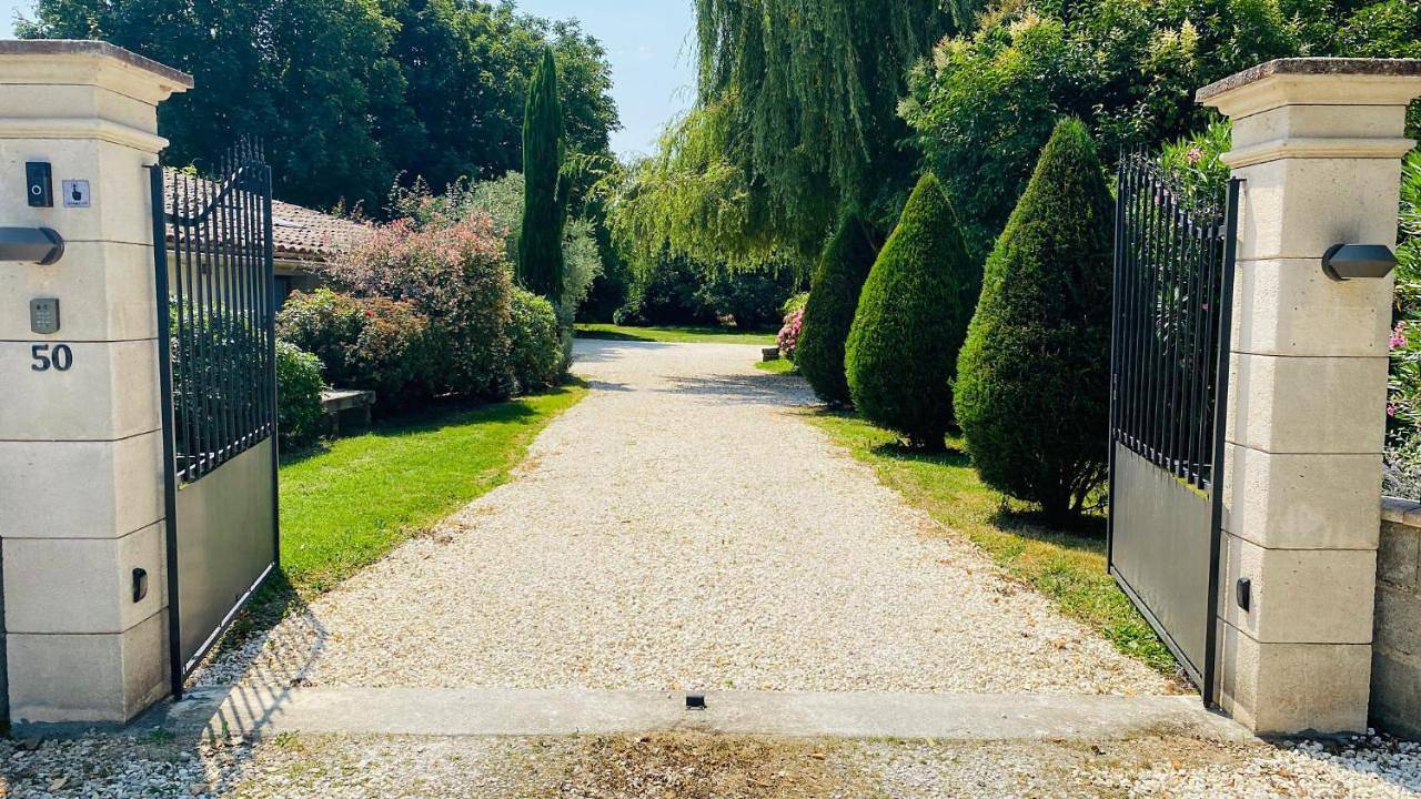 Appartement entier, Gîte avec piscine et jardin Le Cosy - Les Bergeronnettes Bergerac in Bergerac, Périgord Pourpre