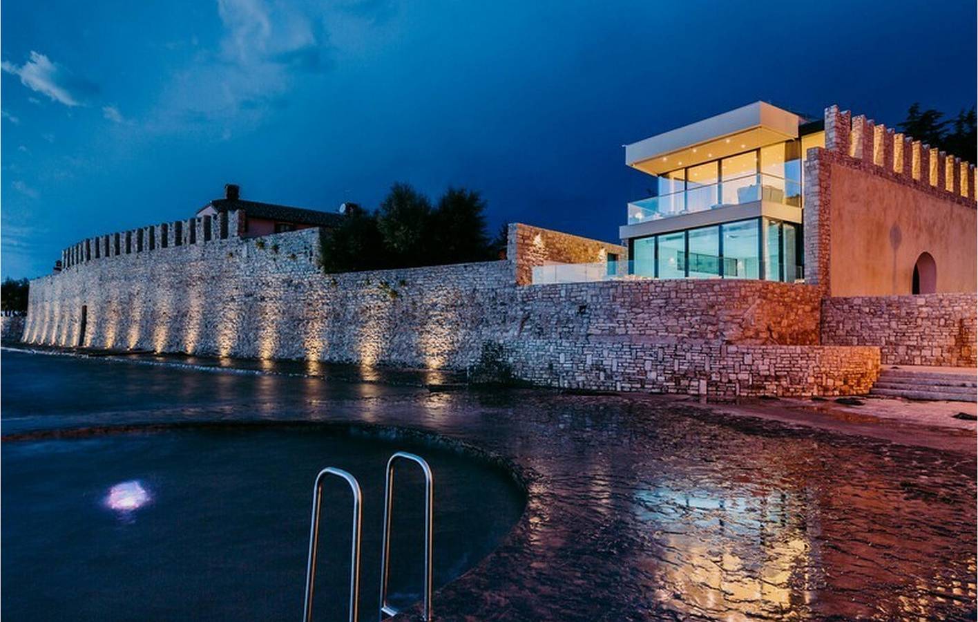 Urlaub am Meer: 1-Zimmer-Apartment mit Pool und hervorragender Ausstattung in Novigrad, Umag und Umgebung