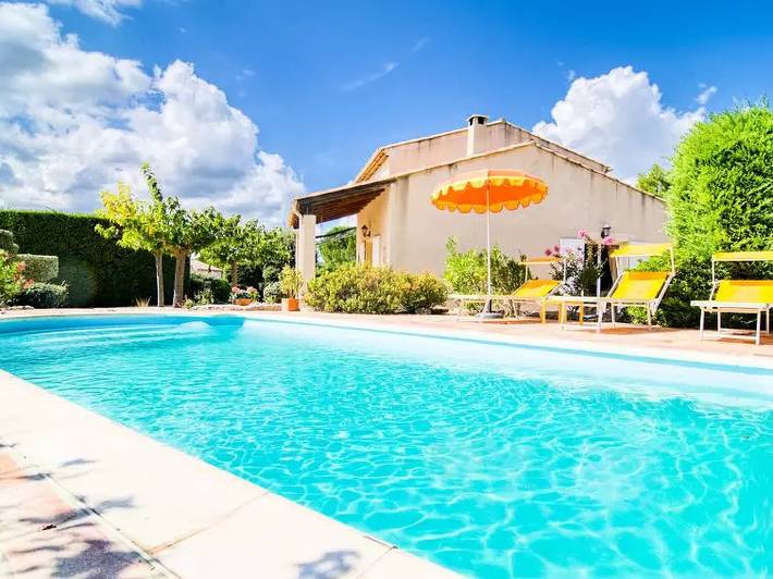 Villa für 8 Personen, mit Garten und Pool - 1