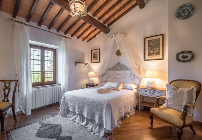Appartamento intero, Appartamento per vacanze "Casa Francesco" con giardino in comune e Wi-Fi in Murlo, Siena e dintorni