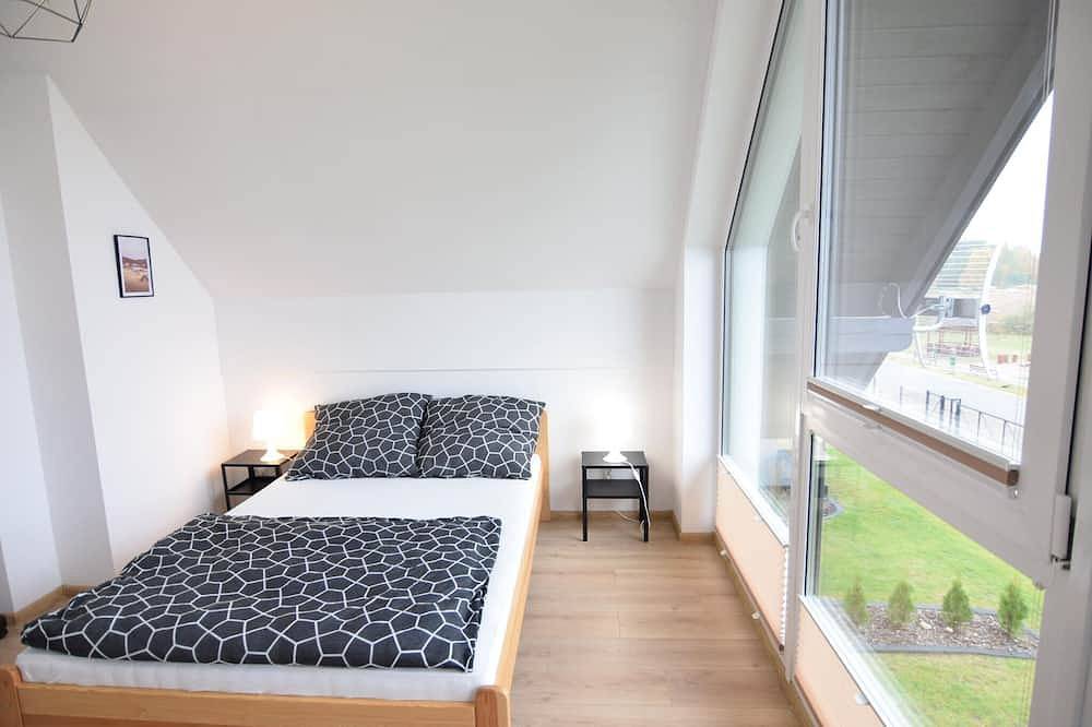 Ferienhaus am Kiedrowickie See mit Boot in Polnische Ostsee