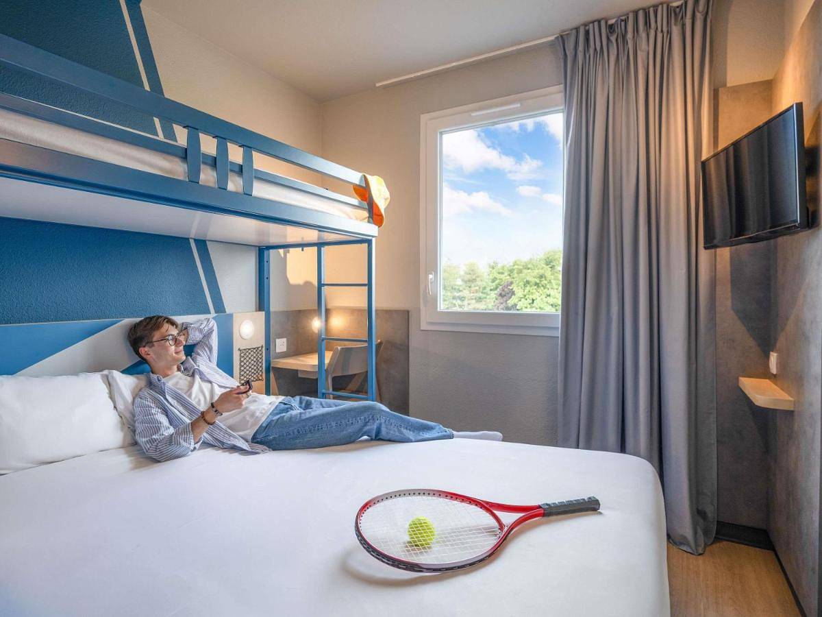Ibis Budget Orly Chevilly Tram 7 in Chevilly-Larue, Val-de-Marne