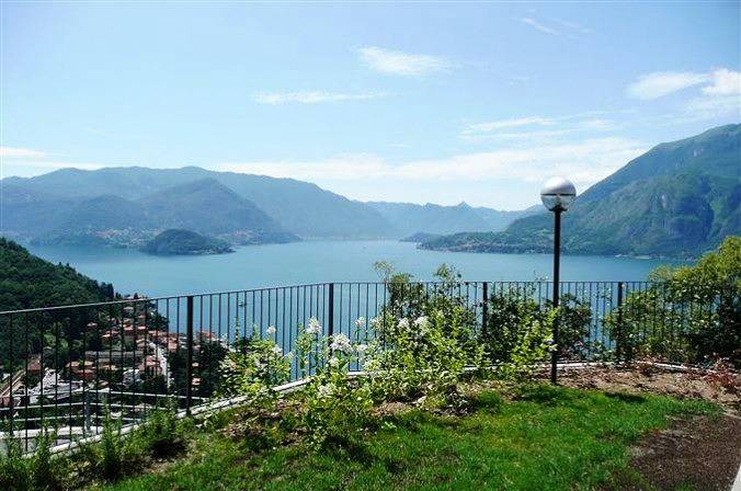 Ganze Wohnung, Vista d'Oro Ulivo Apt. 4 in Perledo, Gemeinde Perledo