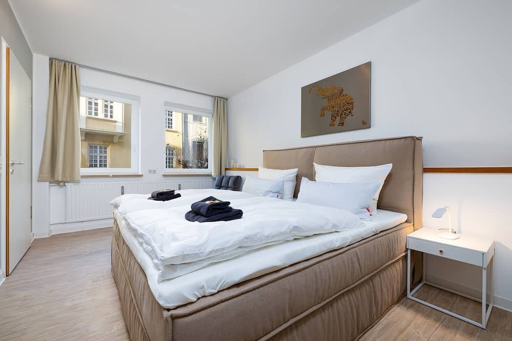 Entire apartment, Primero City-Loftdomicile I 84 sqm Terrace 6p. I Center - Rathaus - Old Town in Augsburg-Innenstadt, Augsburg