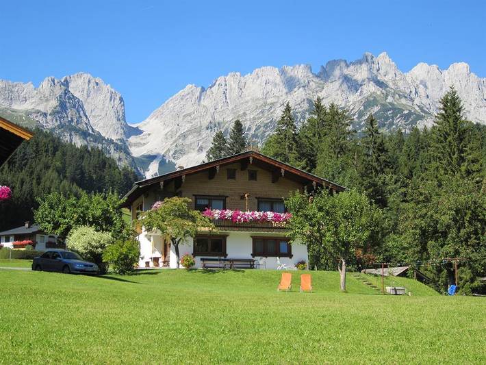 Hütte für 5 Personen, mit Terrasse und Garten in Ellmau