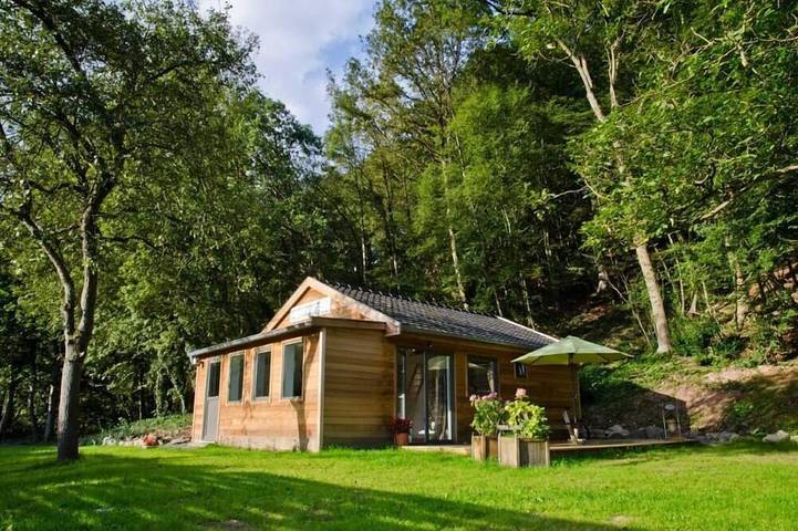Maison de vacances pour 4 personnes, avec terrasse ainsi que sauna et jardin à Esneux