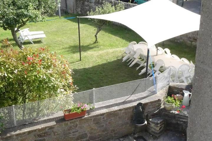 Location de vacances pour 15 personnes, avec jardin à Hirel - 4