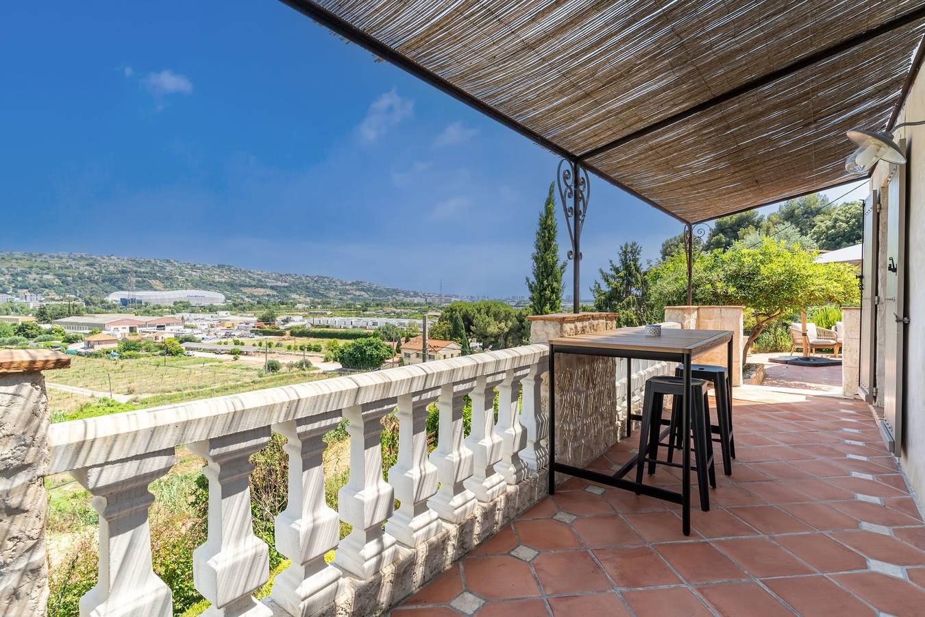 House 4p with garden in Saint-Laurent-du-Var in Saint-Laurent-du-Var, Region de Cannes