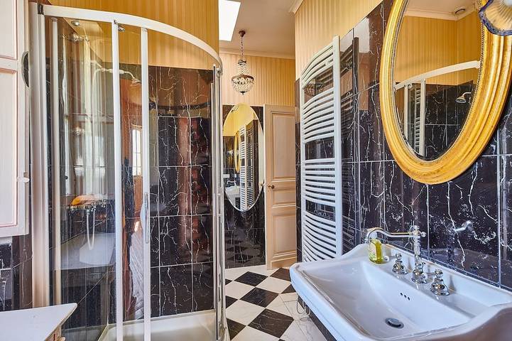 Location de vacances pour 16 personnes, avec jardin et jacuzzi à Clairac (Lot-et-Garonne) - 4