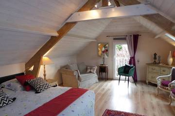 Gîte pour 3 personnes, avec jardin dans Plage Longchamp