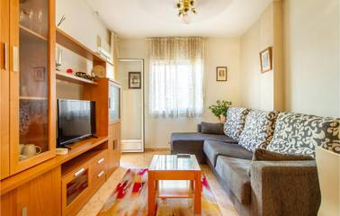 Holiday Apartment for 2 People in Torrevieja Centre, Torrevieja, Photo 3