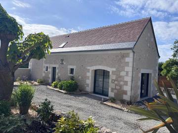 Gîte pour 12 personnes, avec jardin et vue à Luzillé