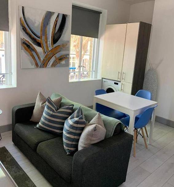 Apartamento vacacional entero, Southend 2-Bed Apt, Sleeps 4, 5 min walk to Beach in Westcliff-on-Sea, Southend-on-Sea