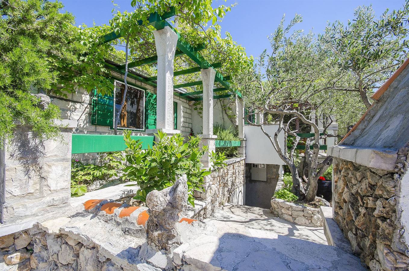 House Ivan in Bol otok Brač, Bol