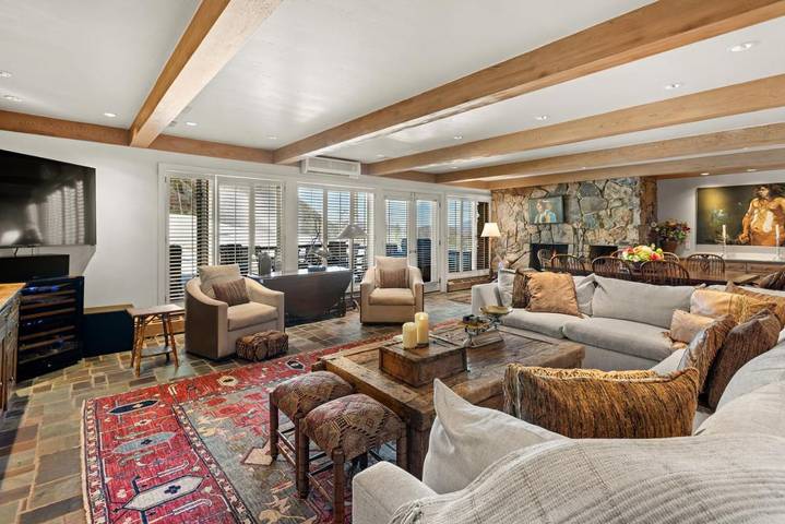 Ferienwohnung für 8 Personen, mit Terrasse und Whirlpool in Aspen