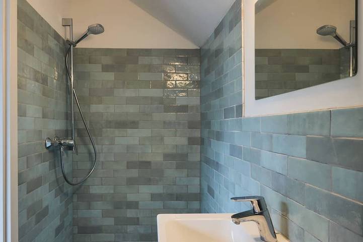 Ganze Wohnung, Große Maisonette Wohnung \"Eisvogel\" in ehemaligem Pferdestall, 3 Minuten zum See in Strandbad Kallinchen, Zossen
