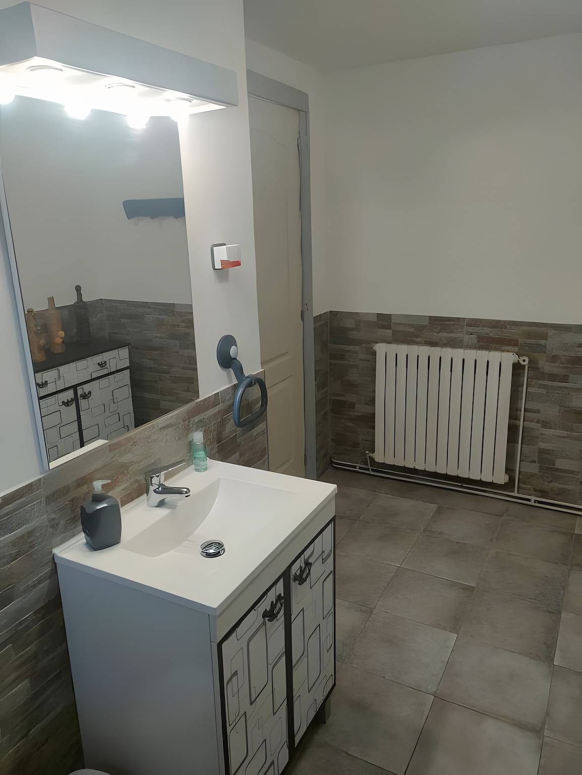 Casa Roiz Vierbettzimmer in Santillana del Mar, Kantabrische Küste