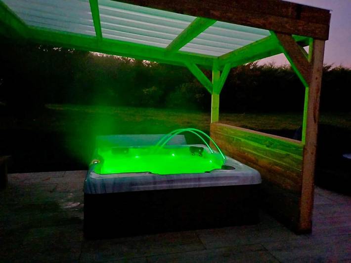 Maison de vacances pour 8 personnes, avec piscine ainsi que vue et jardin