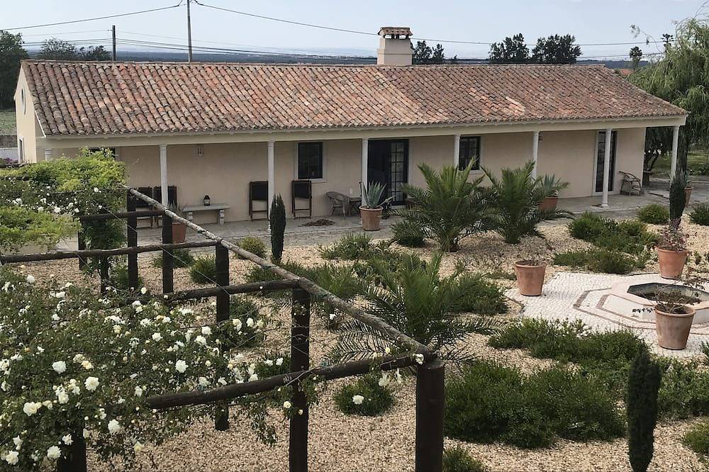 Casa De Férias para 4 Pessoas em Azeitão, Halbinsel von Setúbal