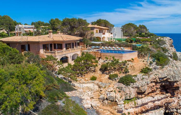 Finca für 8 Personen, mit Terrasse in Cala Mondrago