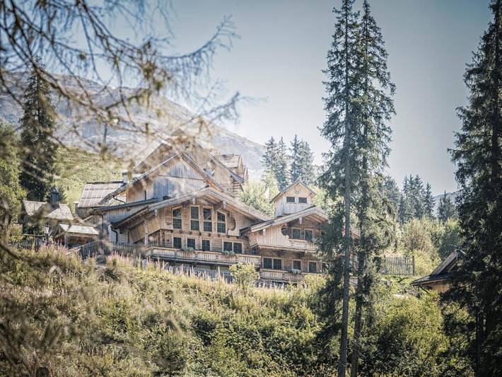 Hütte für 4 Personen, mit Whirlpool und Terrasse sowie Garten und Sauna in Hochfügen