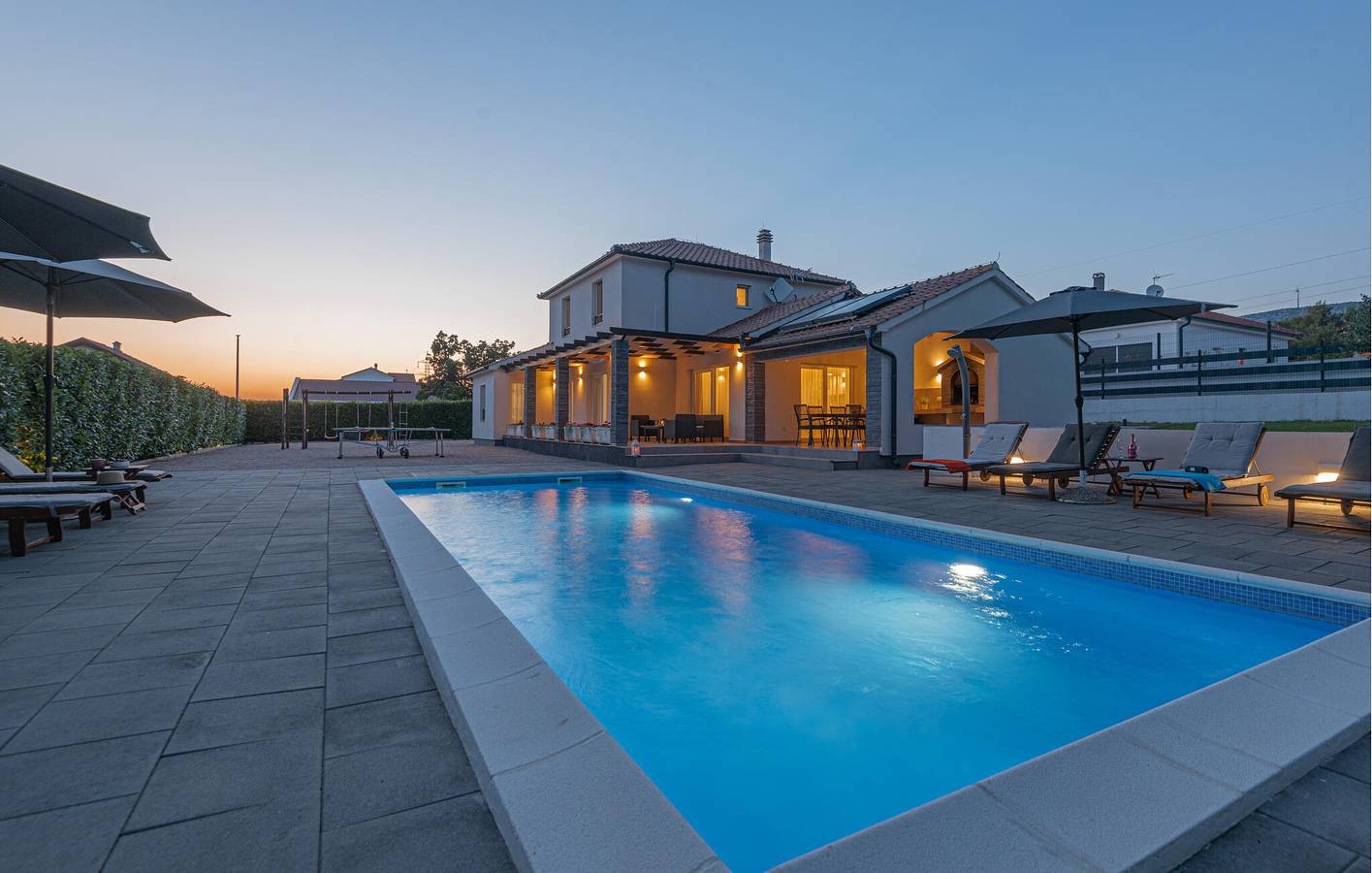Ferienhaus für 8 Personen mit Terrasse in Sibenik, Šibenik-Knin