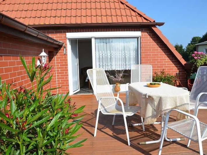 Ferienwohnung für 4 Personen, mit Terrasse in Lancken-Granitz - 2