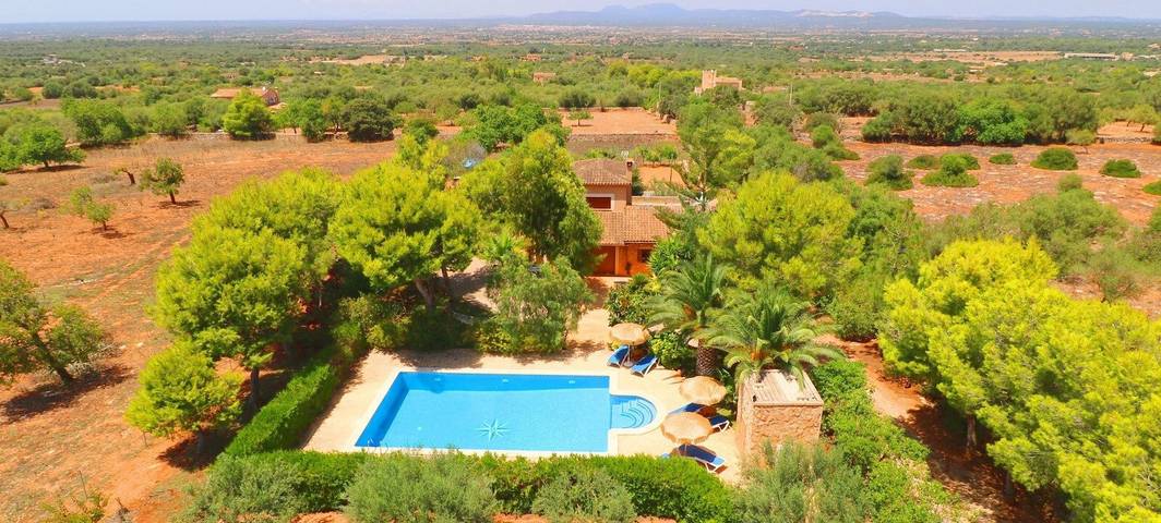 Ferienhaus "Can Crestall" mit Garten, Pool, Terrasse, Wlan und Klimaanlage in Campos, Mallorca Süden