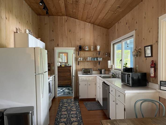 Vacation rental for 6 people, with yard, with pets in Connecticut