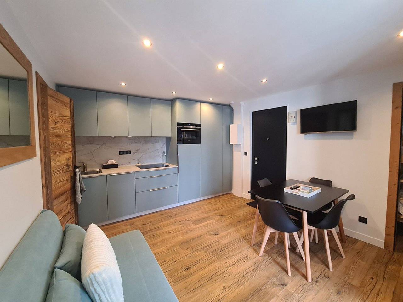 Apartamento entero, Apartamento céntrico para 5 personas, cerca de pistas y comercios in Les Carroz, Arâches-la-Frasse