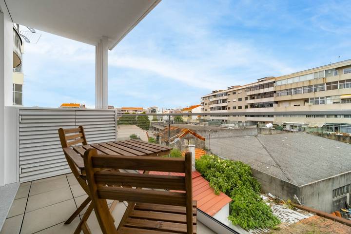 Apartamento estúdio para 2 pessoas, com Varanda em Bonfim