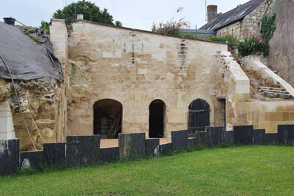 Three-Bedroom House in Distré, Vallée de la Loire