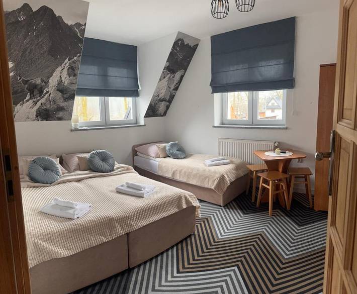 Chambre d’amis pour 4 personnes, avec jardin ainsi que vue et balcon - 1