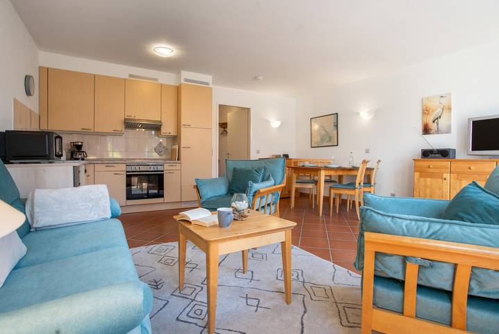 Entire apartment, "Kranich" – Bright Holiday Apartment for Nature Lovers in Usedom's Achterland in Dewichow, Mellenthin