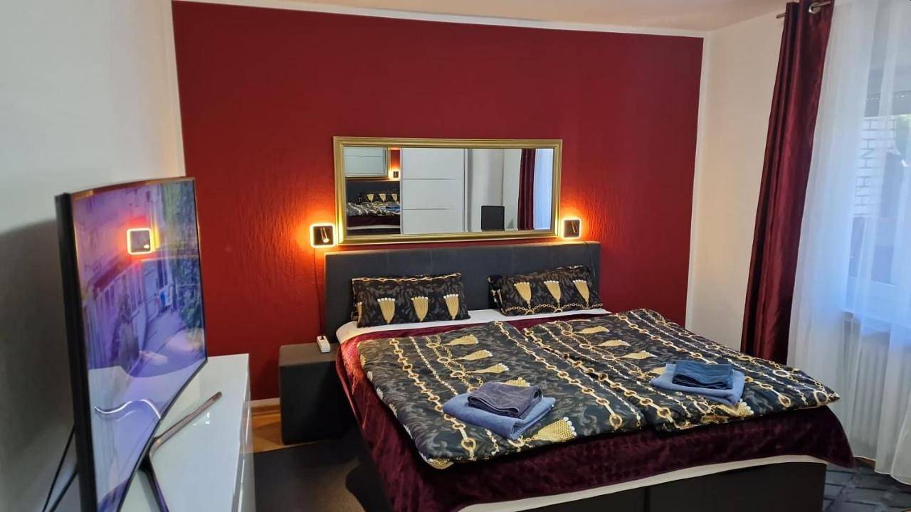 Geheel appartement, Two-Bedroom Apartment in Bielefeld, Noordrijn-Westfalen