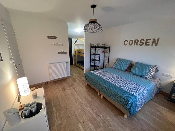 Chambre d’hôte pour 4 personnes, avec Terrasse ainsi que Jardin et Vue à Plouarzel