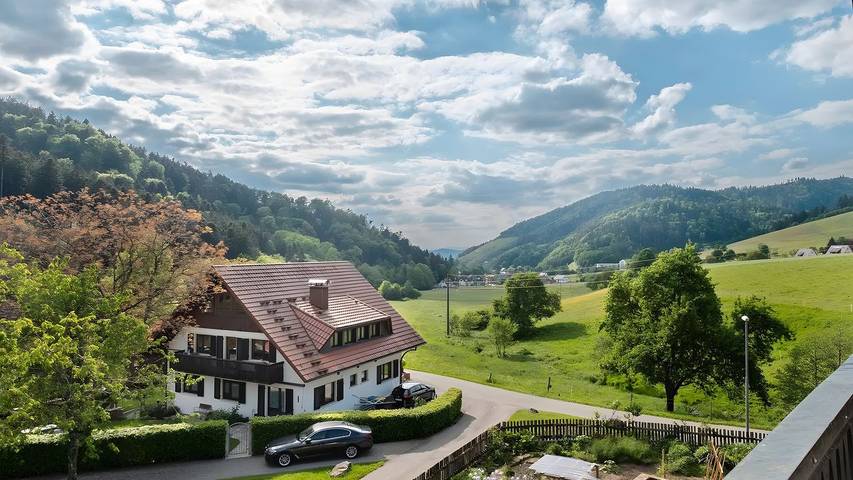 Ferienwohnung für 5 Personen, mit Garten in Glottertal