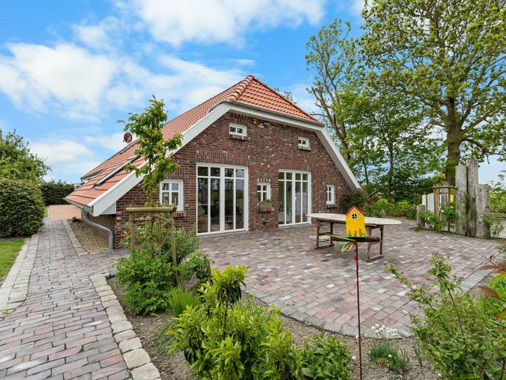 Ferienhaus für 4 Personen, mit Terrasse und Garten