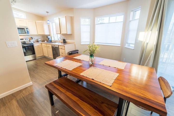 Location de vacances pour 10 personnes, avec jardin et balcon à Anchorage - 3