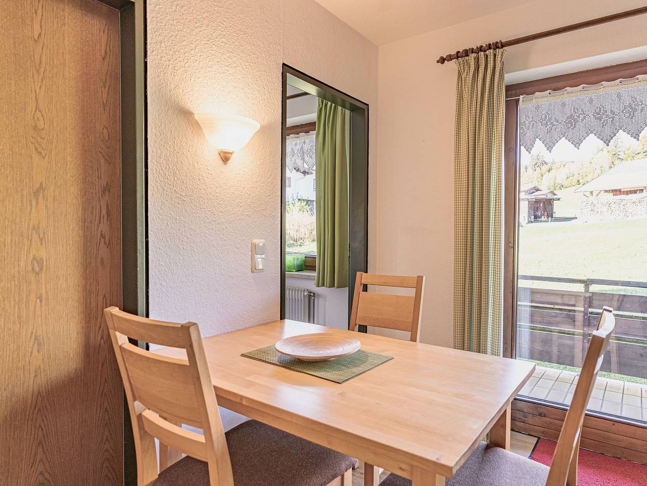 Ganze Ferienwohnung, Haus Bollwein Whg. 3 - Haus Bollwein Whg. 3 in Jauchen, Oberstdorf