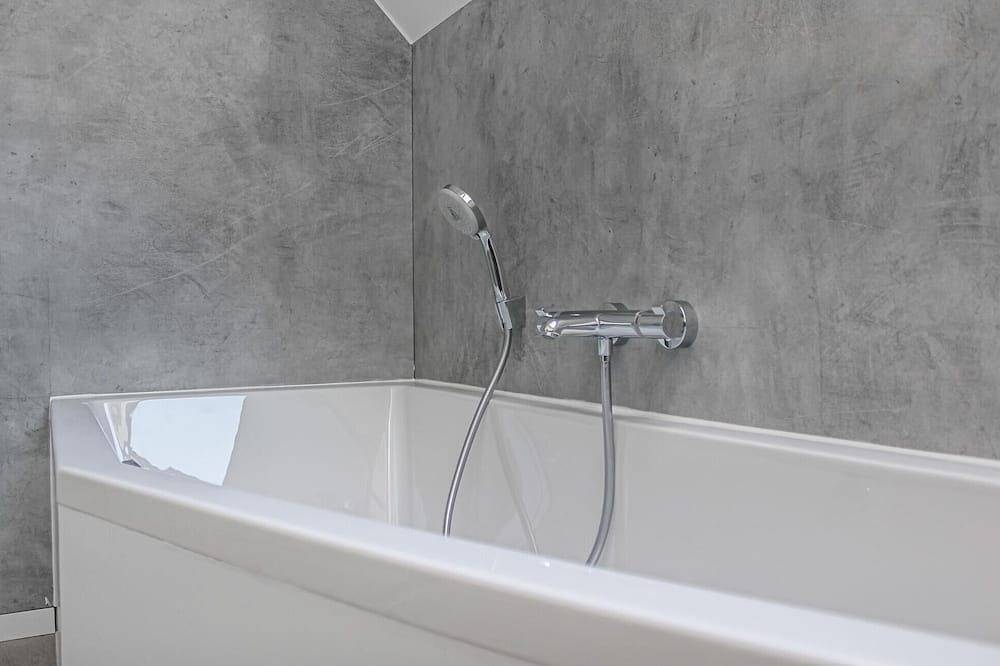 Amazing home in Diksmuide in Woumen, Diksmuide