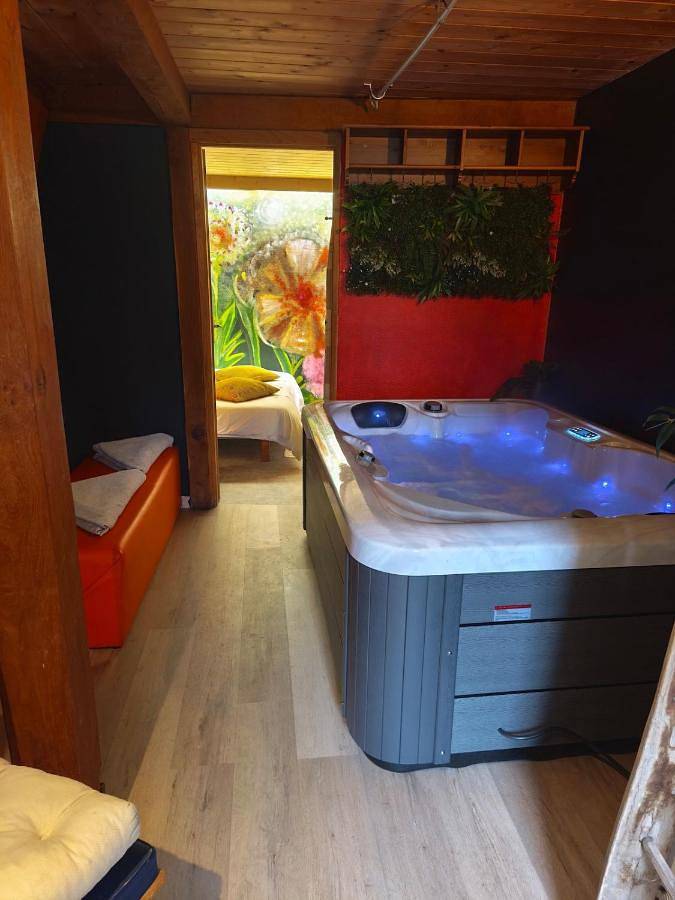 Spa et Sauna Le Roosevelt in Château-Thierry, Aisne