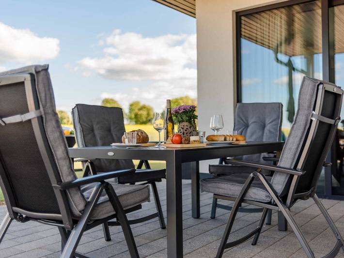 Ferienhaus für 5 Personen, mit Garten und Terrasse sowie Ausblick und Sauna, kinderfreundlich in Mecklenburgische Seenplatte - 3