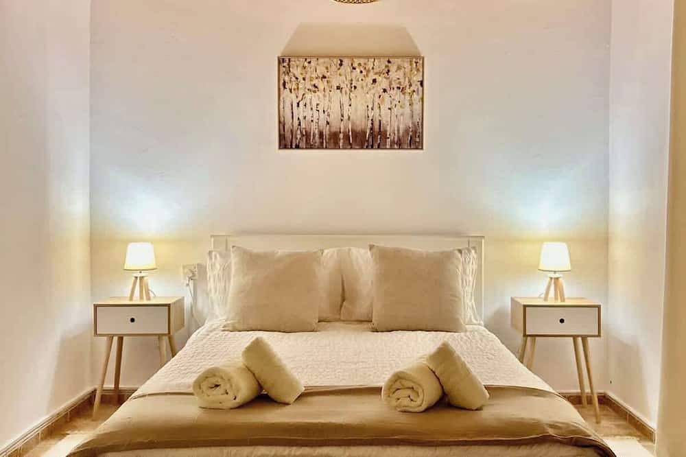 Authentic 1-Br Near Beaches, Marina & City Centre in Limassol, Chypre du Sud
