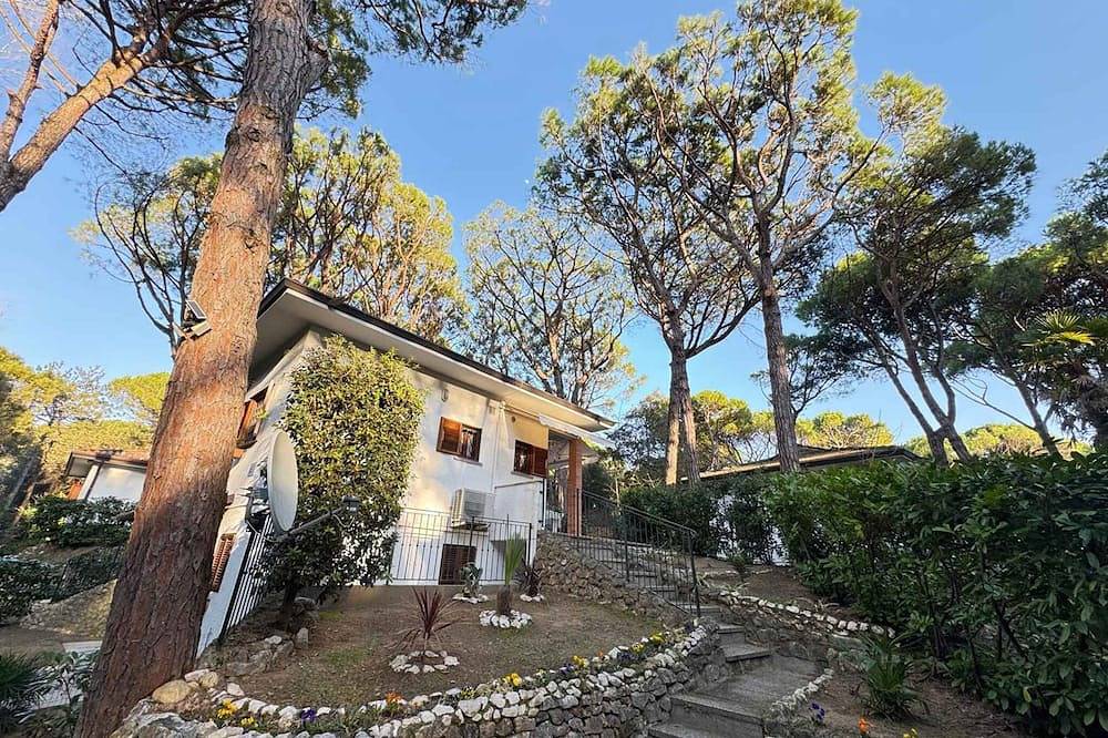 Ganze Wohnung, Ferienwohnung mit Klimaanlage und Terrasse in Eraclea Mare, Venedig Provinz