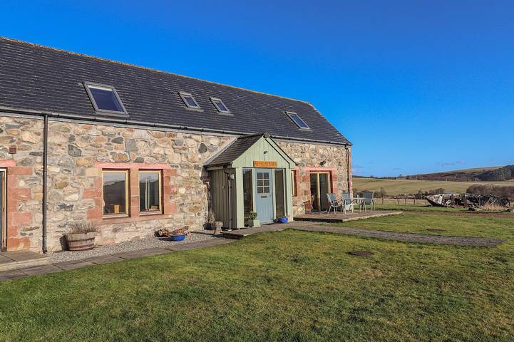 Cottage for 4 people, with garden in Moray Firth