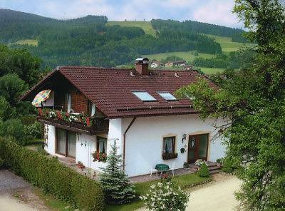 Ferienwohnung für 4 Personen, mit Balkon in Anger