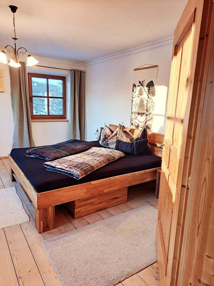 Ganze Ferienwohnung, Doppelzimmer mit Balkon in Breitenbach am Inn, Kaisergebirge