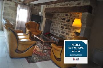 Gîte pour 4 personnes, avec vue et jardin dans Saint-Marc-à-Frongier
